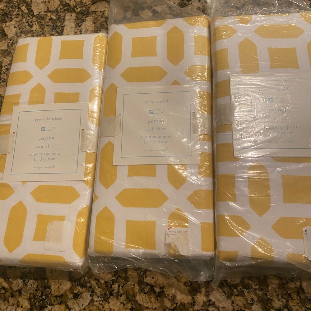 Pottery Barn Kids Crib skirt